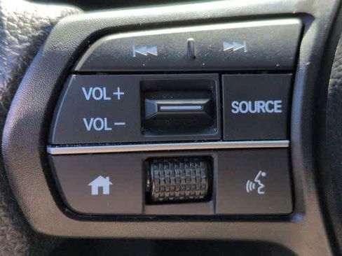 Used 2023 Honda HR-V LX image 24