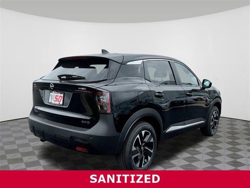 Used 2025 Nissan Kicks SV image 27