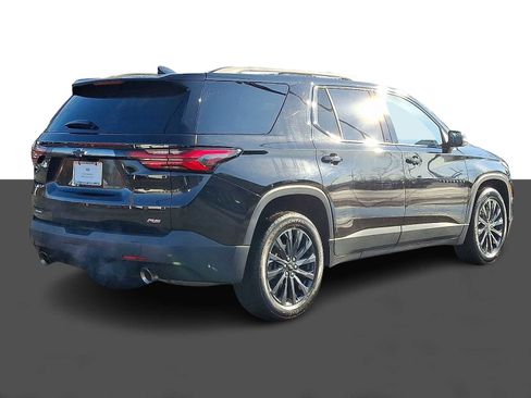 Used 2023 Chevrolet Traverse RS image 6