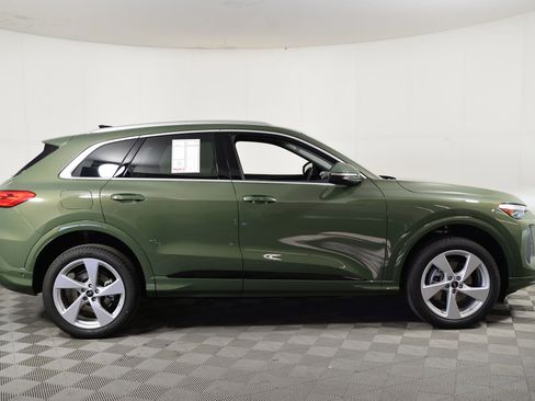 New 2025 Audi Q5 Premium Plus image 7