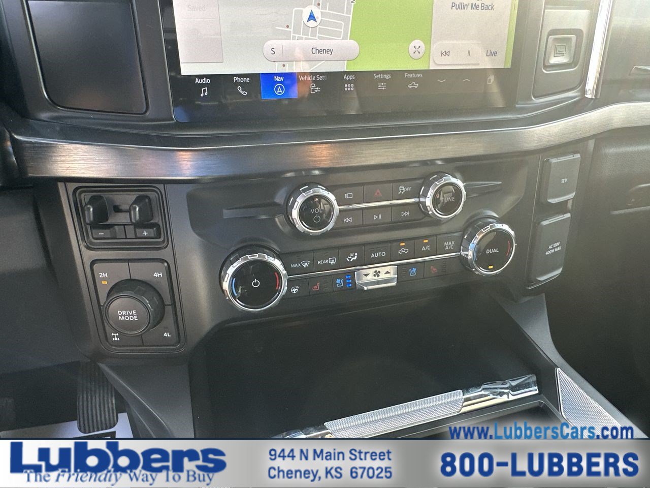 Used 2025 Ford F250 Lariat w/ Chrome Package AWD/4WD image 19