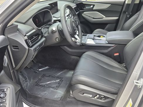 Used 2024 Acura MDX FWD image 10