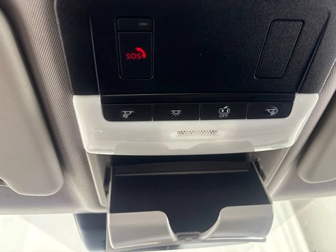 Used 2022 Mitsubishi Outlander SE AWD/4WD image 33