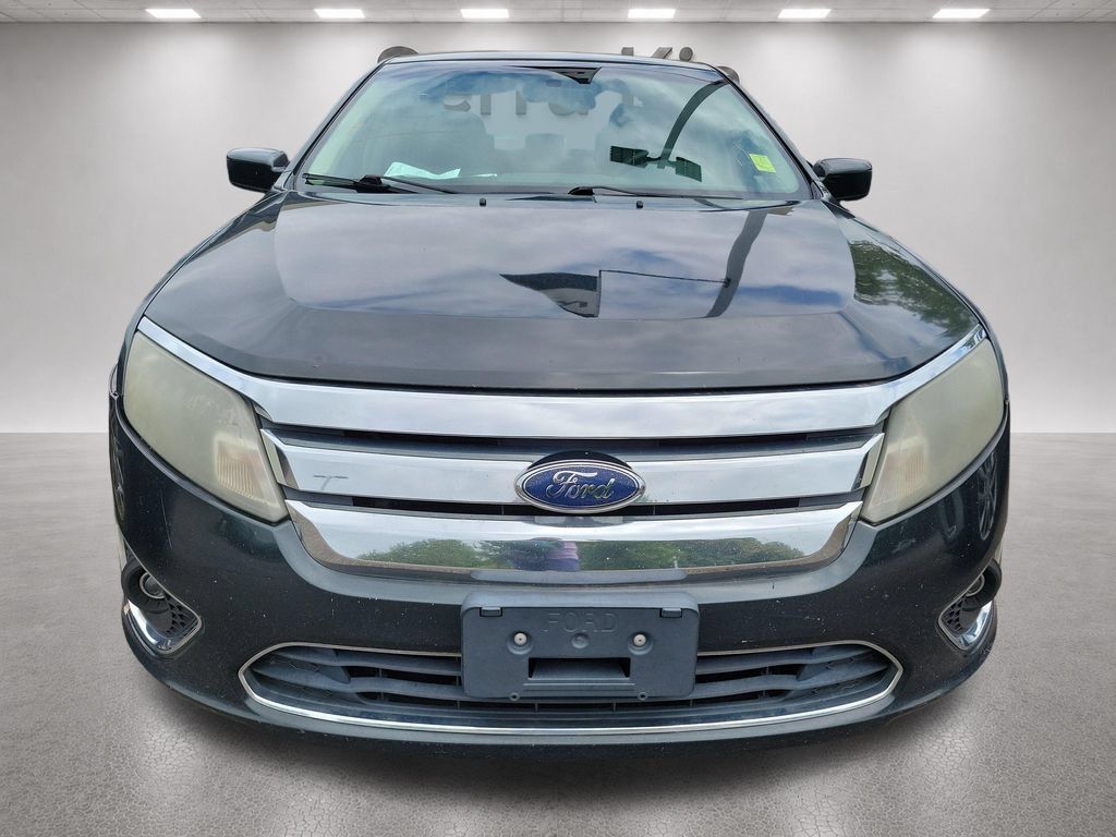 Used 2010 Ford Fusion Hybrid FWD image 2