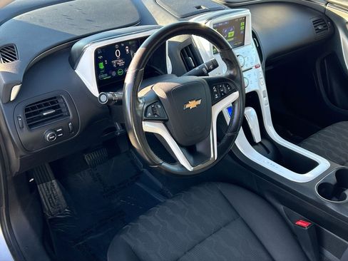 Used 2013 Chevrolet Volt w/ Enhanced Safety Package 1 image 9