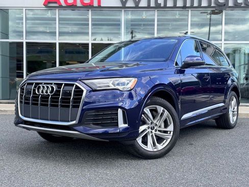 Certified 2023 Audi Q7 2.0T Premium w/ Convenience Package AWD/4WD image 2