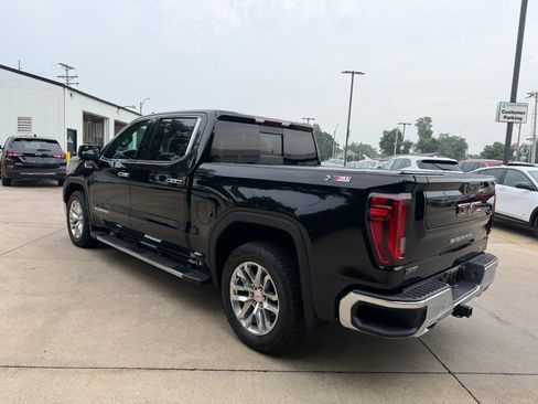 Used 2022 GMC Sierra 1500 SLT w/ SLT Premium Package AWD/4WD image 29