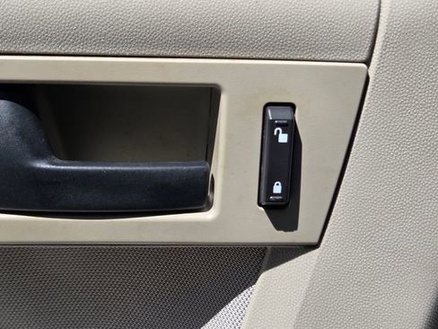 Used 2012 Ford Escape XLT FWD image 30