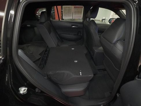 Certified 2024 Toyota Corolla Cross XSE image 36