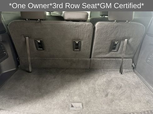 Used 2024 Chevrolet Traverse LT image 17