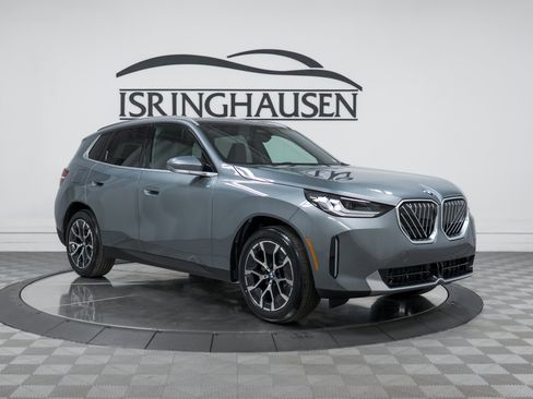 New 2026 BMW X3 xDrive30 w/ Premium Package image 3