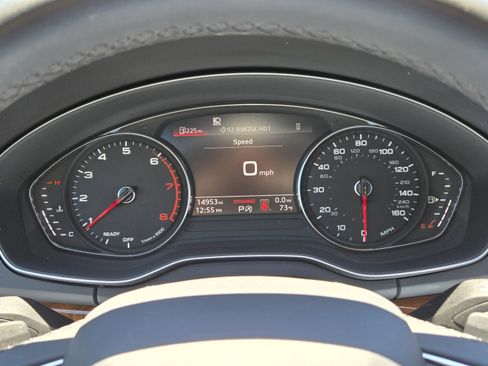 Used 2023 Audi Q5 2.0T Premium w/ Convenience Package AWD/4WD image 9