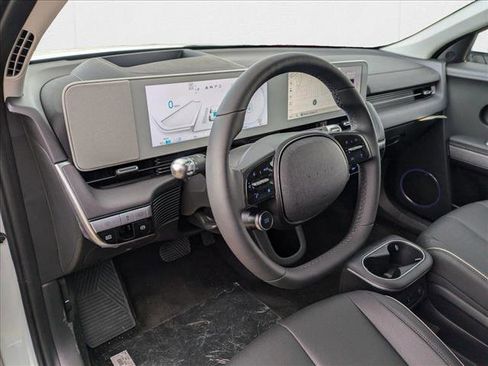 New 2024 Hyundai Ioniq 5 Limited image 3