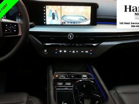 Certified 2025 Nissan Murano SL image 36