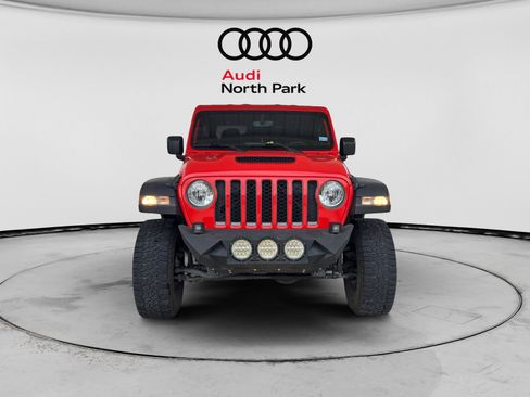 Used 2023 Jeep Gladiator Mojave w/ Cold Weather Group AWD/4WD image 8