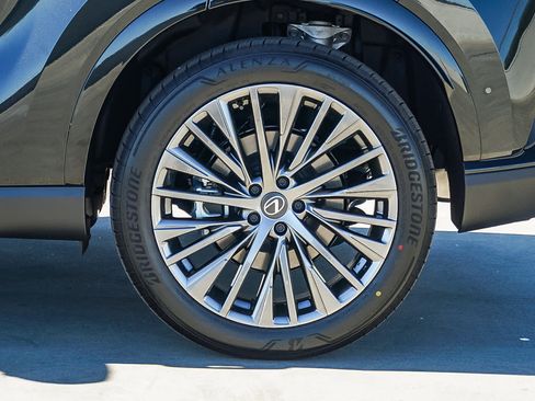 New 2026 Lexus RX 450h Luxury image 10