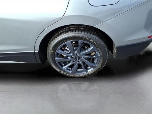 Used 2024 Chevrolet Equinox RS image 21