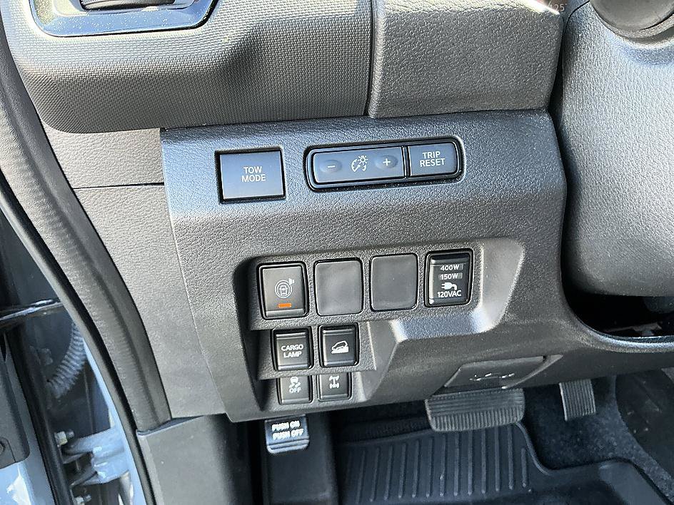 Certified 2023 Nissan Frontier PRO-4X w/ Pro-4X Premium Package AWD/4WD image 2