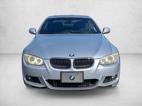 Used 2011 BMW 328i Convertible image 2