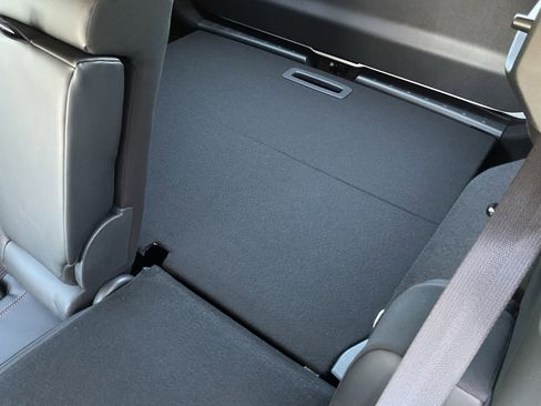 New 2025 Nissan Kicks SR image 16