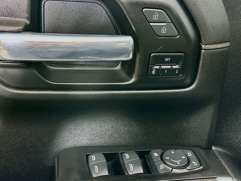 Certified 2021 GMC Sierra 1500 AT4 w/ AT4 Preferred Package image 19