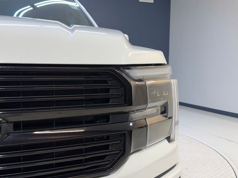 Used 2025 Ford F150 Platinum AWD/4WD image 40