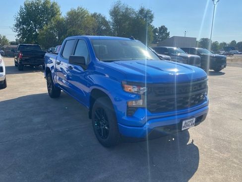New 2026 Chevrolet Silverado 1500 Custom w/ Turbomax Blackout Package image 8