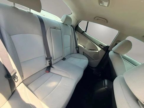 Used 2012 Kia Optima LX FWD image 23