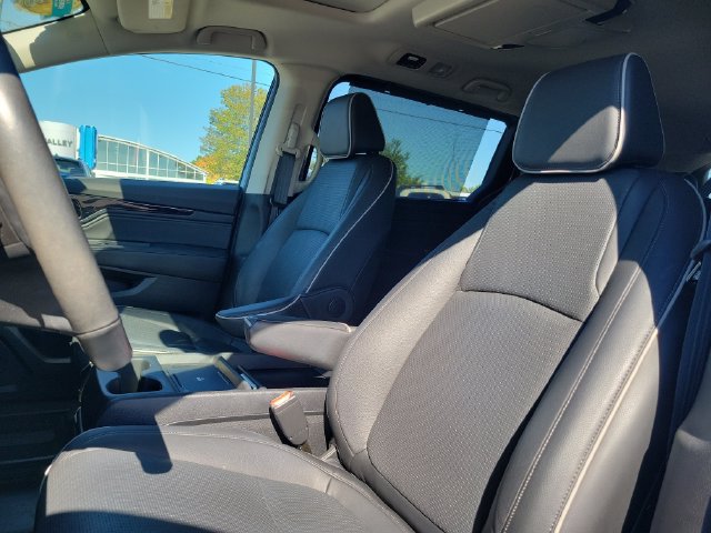 Certified 2025 Honda Odyssey Elite image 12