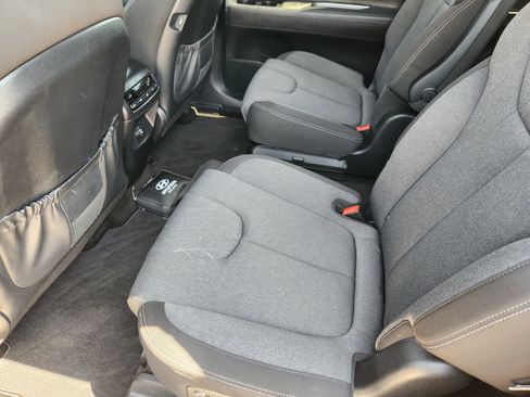 Used 2022 Hyundai Palisade SEL w/ Cargo Package FWD image 29