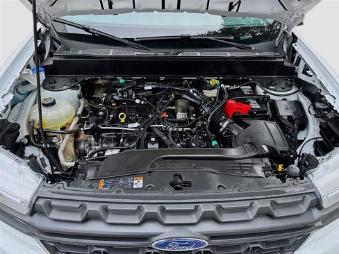 Used 2023 Ford Maverick XL w/ Equipment Group 100A Standard image 30