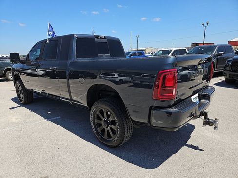 Used 2025 RAM 2500 Laramie w/ Night Edition AWD/4WD image 4