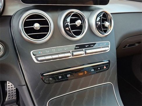 Used 2023 Mercedes-Benz GLC 300 GLC 300 Coupe image 14