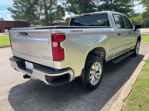 Used 2021 Chevrolet Silverado 1500 Custom AWD/4WD image 5