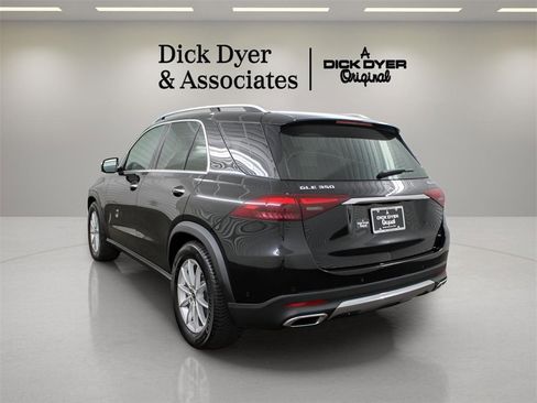 Used 2024 Mercedes-Benz GLE 350 4MATIC image 5
