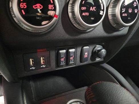 Used 2025 Mitsubishi Outlander Sport AWD image 15