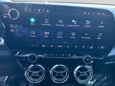 Certified 2025 Chevrolet Blazer EV LT image 8