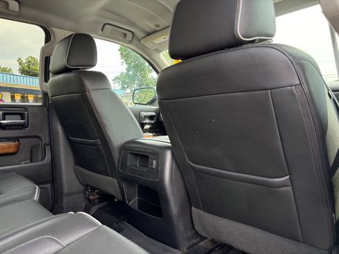 Used 2017 Chevrolet Silverado 1500 High Country RWD image 22