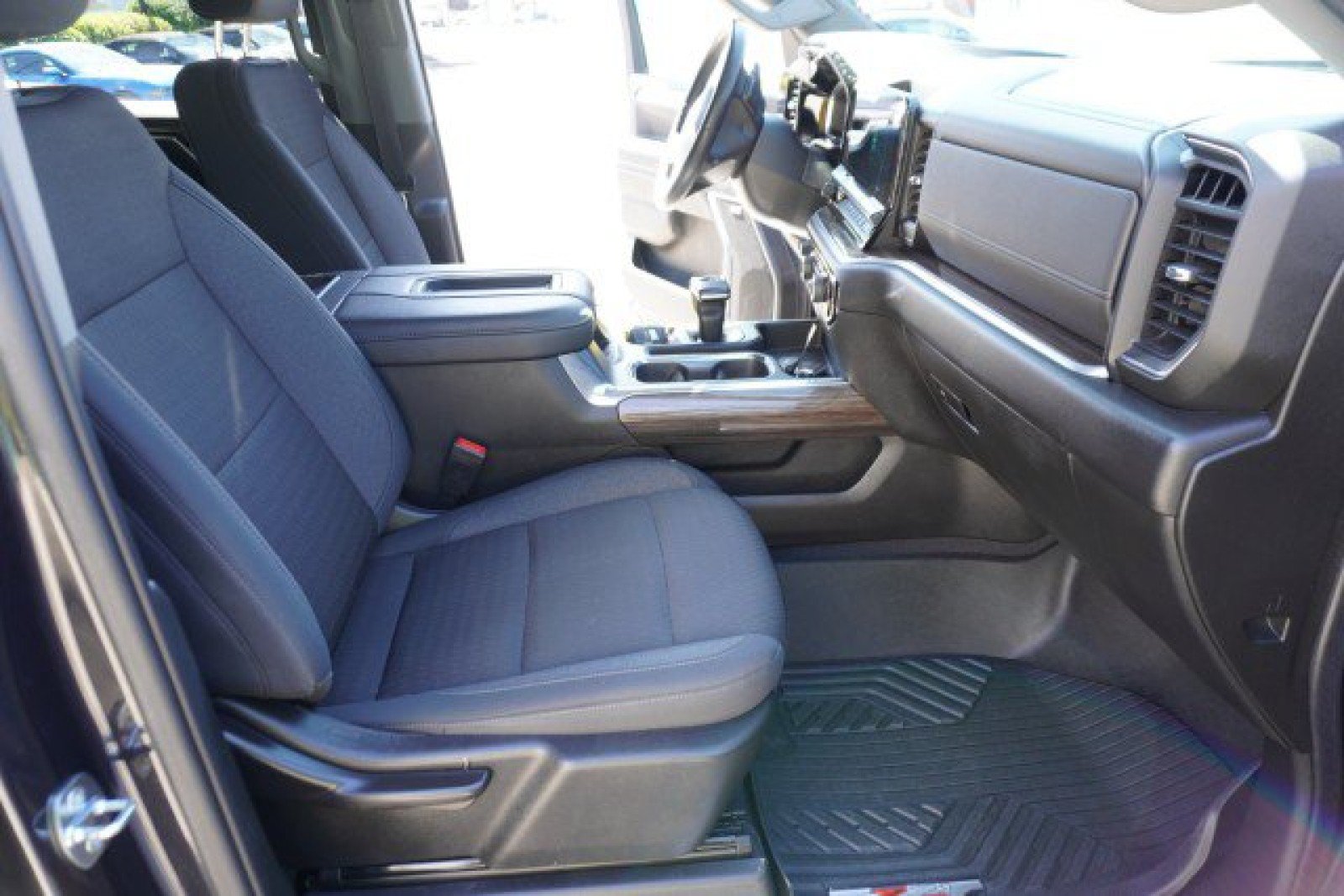 Used 2022 Chevrolet Silverado 1500 RST w/ All Star Edition Plus AWD/4WD image 21