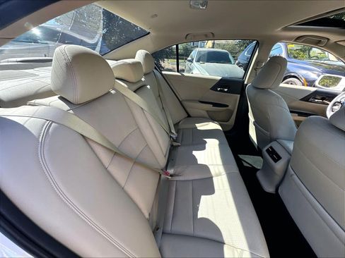 Used 2017 Honda Accord EX-L image 25