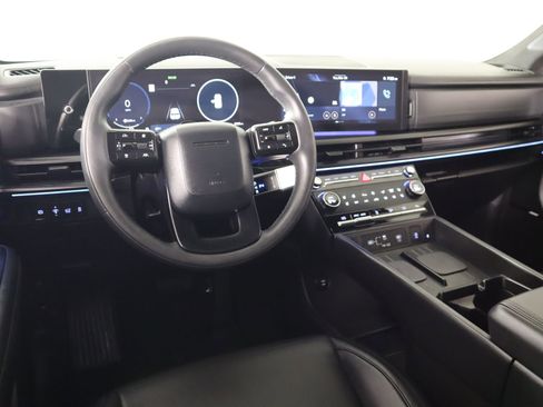 Used 2025 Hyundai Santa Fe Calligraphy image 2