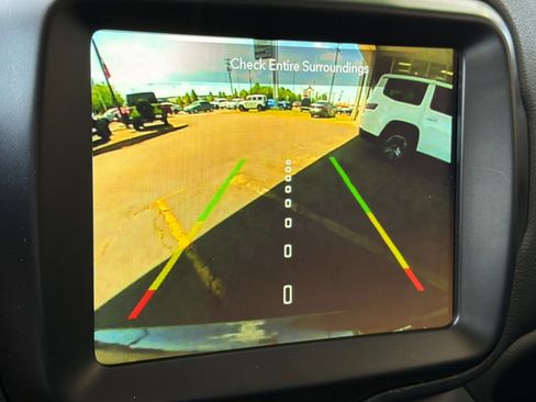 Used 2023 Jeep Renegade Latitude AWD/4WD image 18