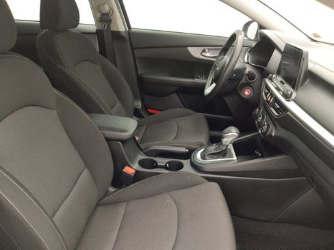 Used 2023 Kia Forte LXS FWD image 21
