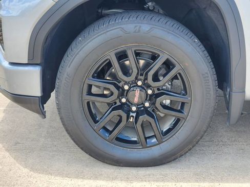 Used 2025 GMC Sierra 1500 Elevation w/ Elevation Premium Package RWD image 10