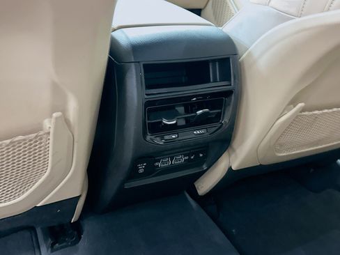 Used 2023 Jeep Grand Cherokee 4WD 4xe image 29