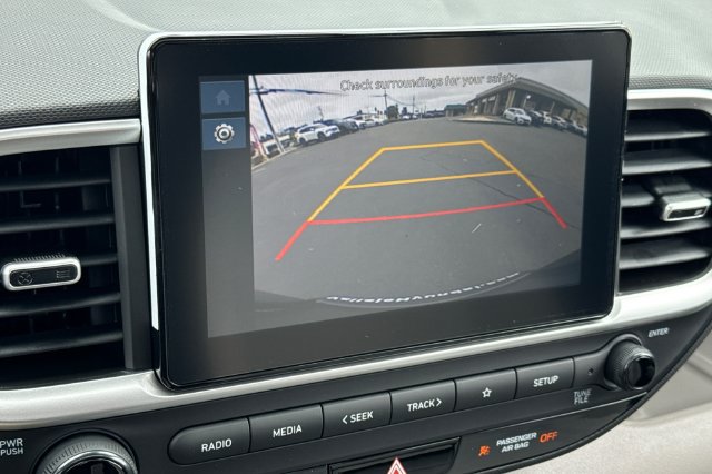 New 2026 Hyundai Venue SEL FWD image 18