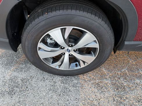 Used 2025 Subaru Ascent Premium AWD/4WD image 38