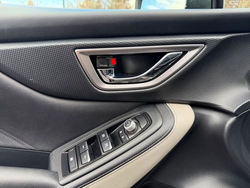 Used 2024 Subaru Forester Limited image 14