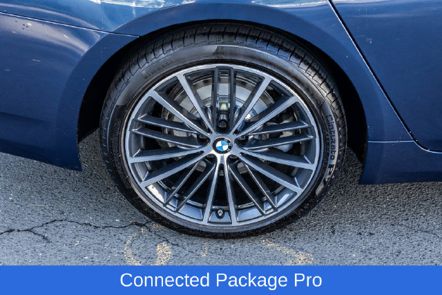 Used 2023 BMW 530i xDrive w/ Premium Package AWD/4WD image 6