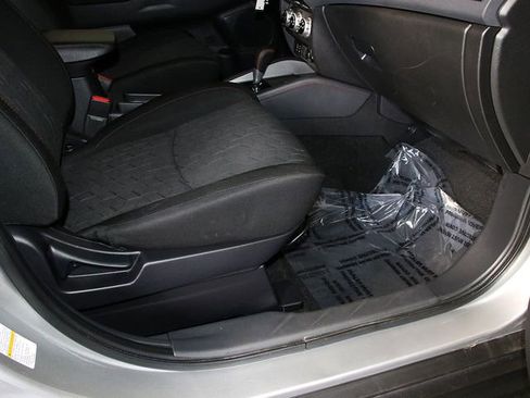 Used 2023 Mitsubishi Outlander Sport LE AWD/4WD image 32